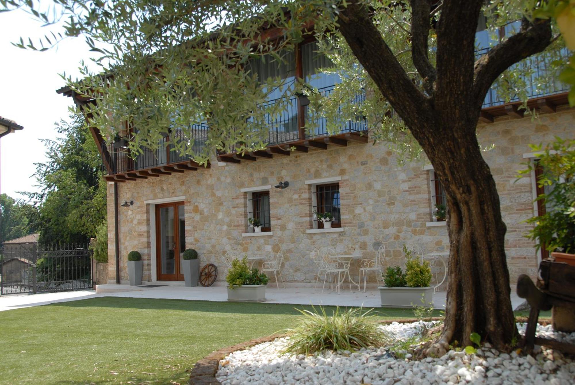 Al Fienile Bed & Breakfast Paderno del Grappa